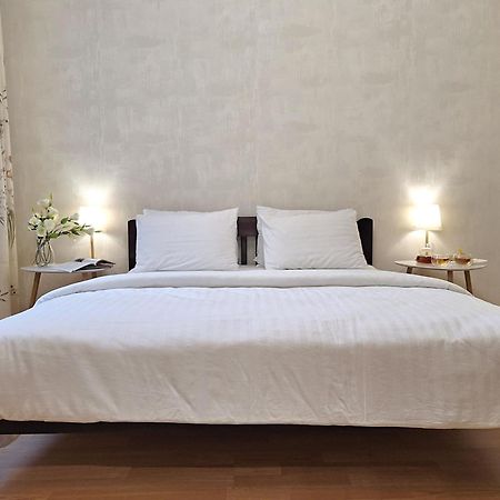 Однокімна Квартира Біля Каштанової Алеї У Центрі Полтави Мережа Alexapartments Документи Для Відряджень Безконтатне Заселення 24-7 Połtawa Zewnętrze zdjęcie
